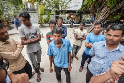 ރާއްޖެއިން ކޮވިޑް ޖެހުނު ބަންގްލަދޭޝް މީހުންގެ އަދަދު 500 އަށްވުރެ މައްޗަށް އަރައިފި