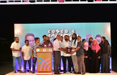 ހދ. އަތޮޅު ކައުންސިލްގެ ރައީސް ޕީޕީއެމަށް ސޮއިކުރައްވައިފި