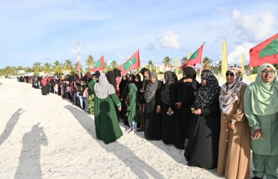 ފައިސަލް ގާފަރަށް ވަޑައިގަތުމުން މަރުހަބާ ކިޔަން ގިނަ ބަޔަކު ނުކުމެއްޖެ