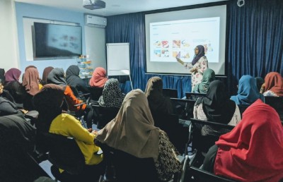 ދަރިމައިނުވުމުގެ ހިތްދަތިކަން ތަހައްމަލްކުރާ މީހުންނަށް: ލޯތްބާ އެކު "ފާޓިލިޓީ ސަޕޯޓް ކޮމިއުނިޓީ"