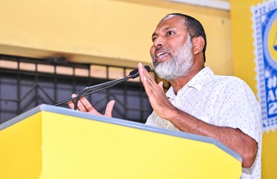 ހޮވުނަސް އަހަރަކަށް ވުރެ ގިނަ ދުވަހު މުއިއްޒަށް ވެރިކަން ނުކުރެވޭނެ: އިމްރާން