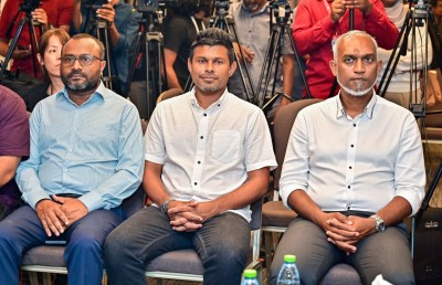 ފަހަރަކު ކަމެއް ނިންމަމުން ގޮސް ރާއްޖޭގެ ވެރިކަމަށް!