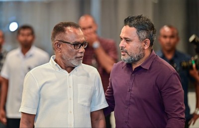 ކޮންމެ ދިވެހި ރައްޔިތަކު އަޅުގަނޑުގެ ކުރިމަތީގައި ހަމަހަމަވާނެ: މުއިއްޒު