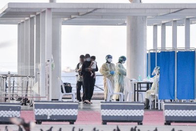 މާލޭގައި ތާށިވި މީހުންގެ ތެރެއިން 2،000 އަށްވުރެ ގިނަ މީހުން ކަރަންޓިނަށް ގެންގޮސްފި