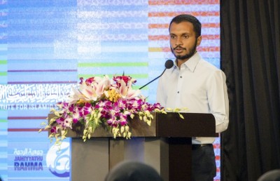 ޓްރާންސިޝަނަލް މުއްދަތުގެ ތަރުޖަމާނަކަށް ފިރުޒުލް