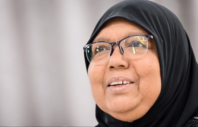 މުއިއްޒުގެ މަންމާފުޅުގެ ޔަގީންކަން: ދަރިކަލުންނަށް ވާނެ، ކޮށްދޭނެ!