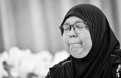 މުއިއްޒުގެ މަންމާފުޅުގެ ޔަގީންކަން: ދަރިކަލުންނަށް ވާނެ، ކޮށްދޭނެ!