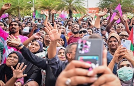 ޔާމީން މިނިވަންކުރުމާ ގުޅޭ ކަންކަން ރީތިކޮށް ގެންދިއުމުގެ ފުރުސަތު ދިނުމަށް މުއިއްޒު އެދިވަޑައިގެންފި