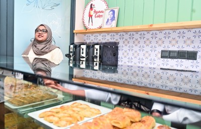 އިންސްޓަގްރާމް ޕޭޖް "ހައްވަން ކޭކްސް" ބީއެމްއެލްގެ އެހީގައި ބޭކަރީއަކަށް