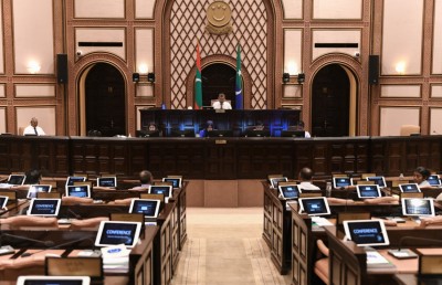 އިތުރުގަޑީގެ ފައިސާ އުނިކުރި މައްސަލަ މަޖިލީހަށް