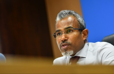 މި ސަރުކާރުގެ ހިދުމަތް ހުއްޓުވައި ވަކި ކަމެއް ނުކުރަން އެންގުމުގެ ގާނޫނީ ބާރެއް ނެތް: އޭޖީ