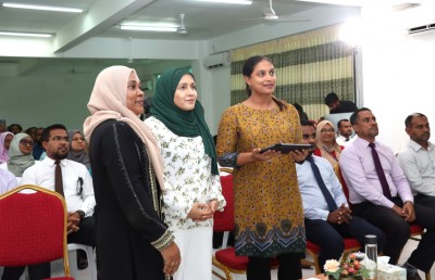 "ވަން ގަވް" މެދުވެރިކޮށް ޓީޗިން ލައިސަންސަށް ހުށަހެޅޭ ގޮތް ހަދައިފި