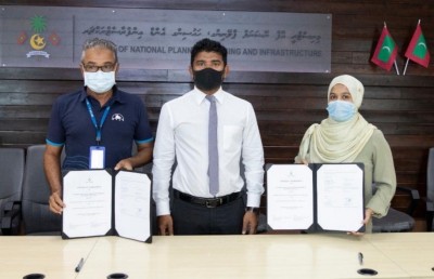 ދިއްދޫ ބަނދަރު ބޮޑުކޮށް، ޖެޓީ ހަދަން އެމްޓީސީސީއަށް