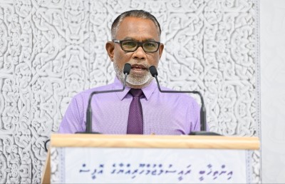 ވިސްނުން ހުރީ މުއިއްޒަށް ދެ ވަނަ ދައުރެއް ވެސް ދިނުމަށް: އަދުރޭ