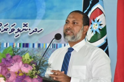 ބޭސްފަރުވާއަށް ރާއްޖޭން ބޭރަށް ދާން ރައީސް ޔާމީން ބޭނުންފުޅެއް ނުވޭ: އިމްރާން