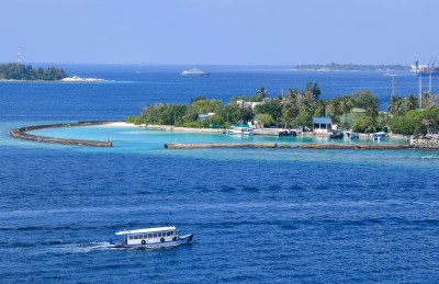 މަރުވެފައި އޮތް މީހަކު ކަނޑުމަތިން ފެނިއްޖެ