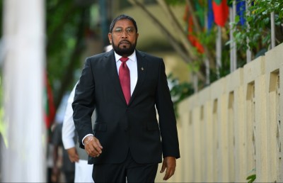 ގާސިމް ސަލާމުގައި ހުންނަވާތާ އަހަރެއް