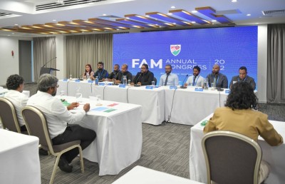 ކްލަބްތަކުން ޒިންމާ އަދާ ނުކުރުމުން ފުނޑުފުނޑުވީ ދިވެހި ފުޓްބޯޅަ