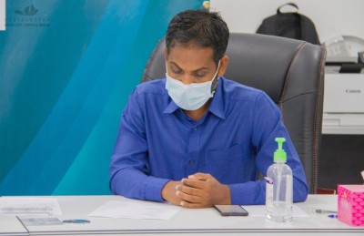 އައްޑޫގައި ދުވާލަކު ވެކްސިން ޖަހައިދޭ އަދަދު 1،000 އަށް އިތުރުކުރަނީ