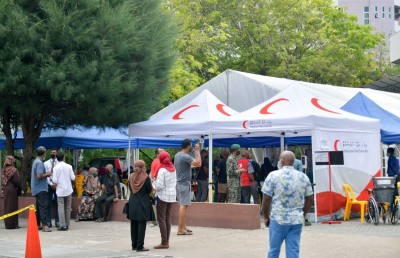 ވެކްސިން ޖަހަން ފެށުމުން ކޮވިޑަށް ދޭ ސަމާލުކަން ކުޑަވެއްޖެ