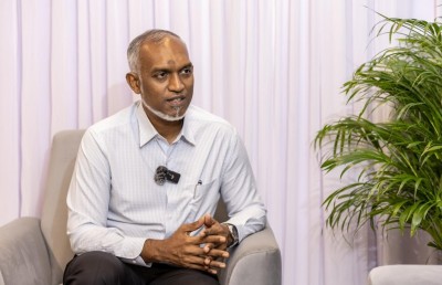ޑޮލަރުގެ މައްސަލަ: އާ ސަރުކާރުގެ ފުރަތަމަ އިމްތިހާން!
