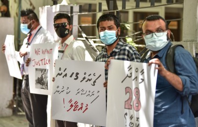ނޫސްވެރިންނަށް ކުރާ އަނިޔާތަކާ ދެކޮޅަށް ގިނަ މީޑިއާތަކަކުން ތެދުވެއްޖެ