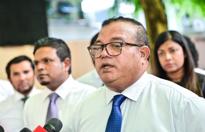 ނަޝީދުގެ މައްސަލަ ނުނިންމާ ނަމަ މުއިއްޒުގެ ހުވާ ގަބޫލެއް ނުކުރާނަން، ކެބިނެޓަށް ރުހުމެއް ނުދޭނަން: އެމްޑީޕީ