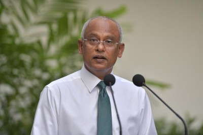 ބަރުލަމާނީ ނިޒާމު ގެންނަންޏާ ދާންޖެހޭނީ ރައްޔިތުންގެ ކައިރިއަށް: ރައީސް