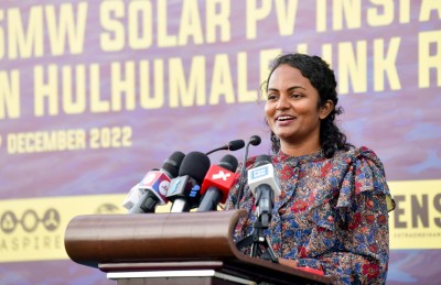 އެފްކޮންސްގެ 69 މިލިއަންގެ ޖޫރިމަނާ މިނިސްޓަރު ޝައުނާ މުރާޖައާ ކުރައްވާތާ އަހަރެއް ވަނީ