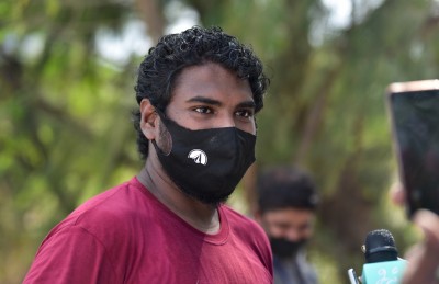 ސްޓެލްކޯ: ވަޒީފާ ގެއްލުނު އެތައް ބައެއްގެ އެހީތެރިޔާ