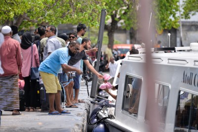 އިތުރު ހުއްދަތަކެއް ނުނަގާ އެހެން ރަށްރަށުން މާލެ އައުމުގެ ހުއްދަ ދީފި