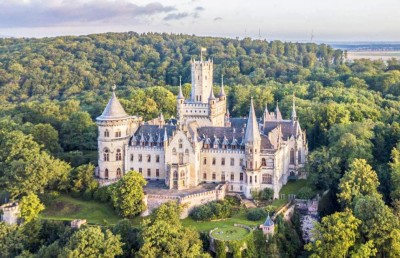 ޝާހީ އާއިލާގެ ގަނޑުވަރެއް ޔޫރޯއަކަށް ވިއްކާލުމުން ކޯޓަށް