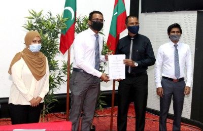 ކުޅުދުއްފުށީގައި މަގު ހެދުމުގެ އާ ބޮޑު މަޝްރޫއެއް ހިންގަން ހަވާލުކޮށްފި