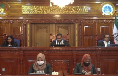މަޖިލީހުގެ ނިންމުމާ ގުޅޭ ގޮތުން ކޯޓުގައި ކުރެވޭ ބަހުސްގެ ހުދޫދު