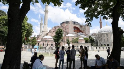 ހާޔާ ސޯފިއާ އަލުން މިސްކިތަކަށް ބަދަލުކޮށް، މިމަހުގެ 24ގައި ނަމާދު ކުރަން ފަށަނީ