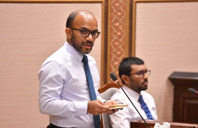 ބަޖެޓް ހުށަހެޅުނު ކަމާ މެދު ބަހުސެއް އެބައޮތްތަ؟
