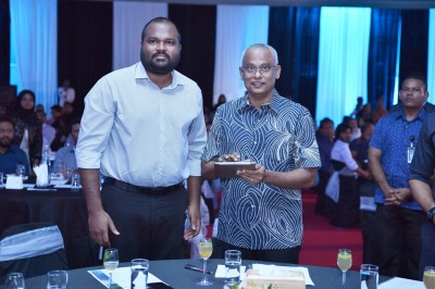 ގޯނާގެ ވާހަކަތައް މުވައްޒަފުންގެ ދުލުން، ރައީސްްއަށް ކީރިތި ކުރެއްވެވުނު!