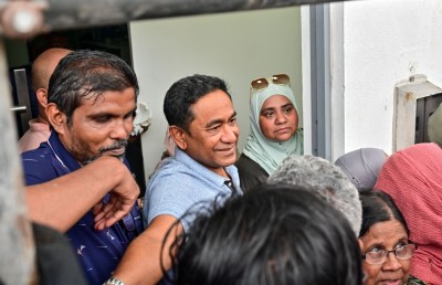 ޔާމީނަށް އިންޒާރު ދިނީ ގާނޫނާ ހަވާލާދީ، އެއްޗެއް ބުނަން މުނާސަބެއް ނޫން: އަދުރޭ