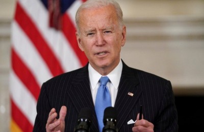 އެމެރިކާގެ ހުރިހާ ރައްޔިތުންނަށް ވެކްސިން ލިބޭނެކަމުގެ ޔަގީންކަން ދީފި