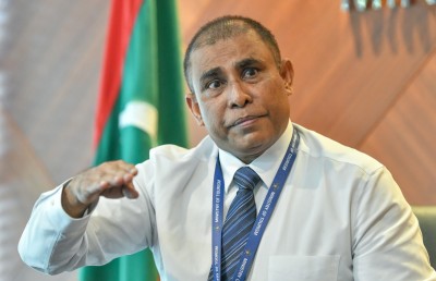 ބަންދުކޮށްފައިވާ އައްޑޫގެ ރިސޯޓުތައް ހުޅުވުމަށް އެކި ފަރާތްތަކުން ބާރު އަޅުއްވާ: މައުސޫމް
