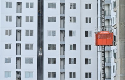 ގެދޮރުވެރިޔާ، ދޮގުވެރިޔަކަށް: މޮޅު ގޮތަކީ މިއީތަ؟