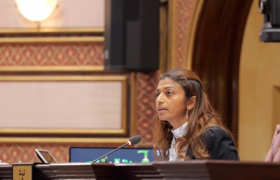 މަޖިލީހުގެ ނައިބު ރައީސްގެ މަގާމުން އީވާ ވަކިކުރަން އެމްޑީޕީން ސޮއި ހަމަކޮށްފި