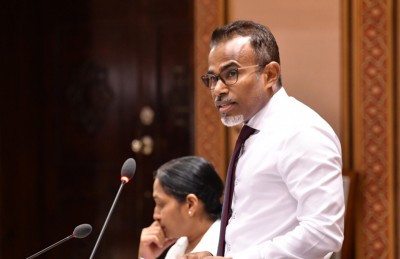 އޭޖީގެ ލަފާ: ނަޝީދު ވަކިކުރާ ގަރާރު ބޭރުކުރީ ގަވާއިދާ ހިލާފަށް