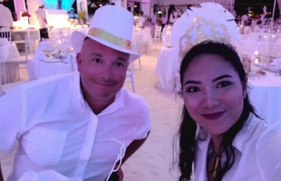 ކެނެޑާ ދެމަފިރިއަކު ރާއްޖޭގައި އެއް އަހަރުުގެ ޗުއްޓީއެއްގައި