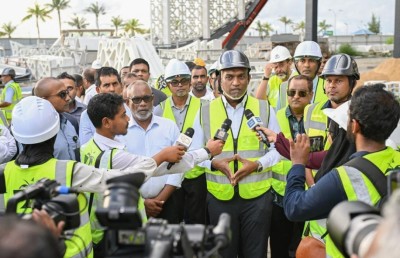 ހާރިޖީ ސިޔާސަތު ބައްޓަން ކުރާ ގޮތުން ފަންޑު ހޯދުމަކީ މާ ބޮޑުކަމެއް ނޫން: މުއިއްޒު