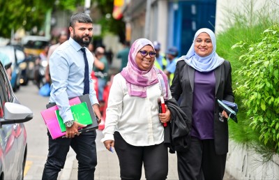 އާ ރައީސް ހުވާކުރުމާއި ބަޖެޓްގެ މަސައްކަތް ހުއްޓޭ ގޮތަށް ގަވާއިދު މާނަ ނުކުރެވޭނެ: ސުޕްރީމް ކޯޓު