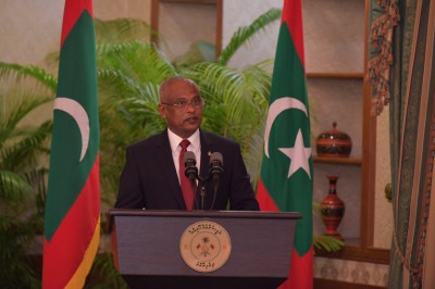 އިގްތިސޯދު ކޮޅަށް ޖެހޭނީ ވަޒީފާތަކަށް ދިވެހިން ނުކުންނަ އަދަދު އިތުރުވެގެން: ރައީސް