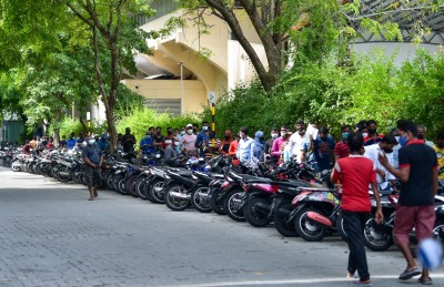 ހޯމަ ދުވަހުގެ ފަހުން ކޮވިޑް ވެކްސިންގެ ފުރަތަމަ ޑޯޒް ޖަހައިދޭނެ މީހުން ކަނޑައަޅައިފި