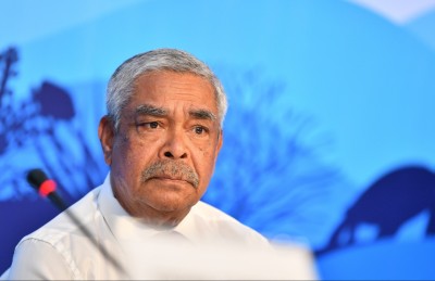 އަހަރު ނިމޭއިރު ޓޫރިޒަމް ކުރިން އޮތް ހިސާބަށް ދާނެ: އަފީފް