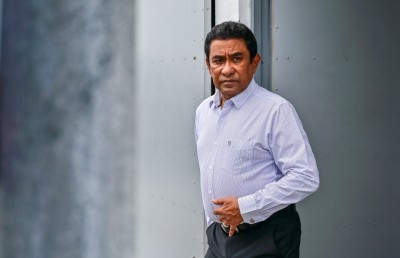 ހުވާކުރާ ޖަލްސާއަށް ވަޑައިގަތުމުގެ ހުއްދައަށް ޔާމީން އެދިވަޑައެއްނުގަނޭ